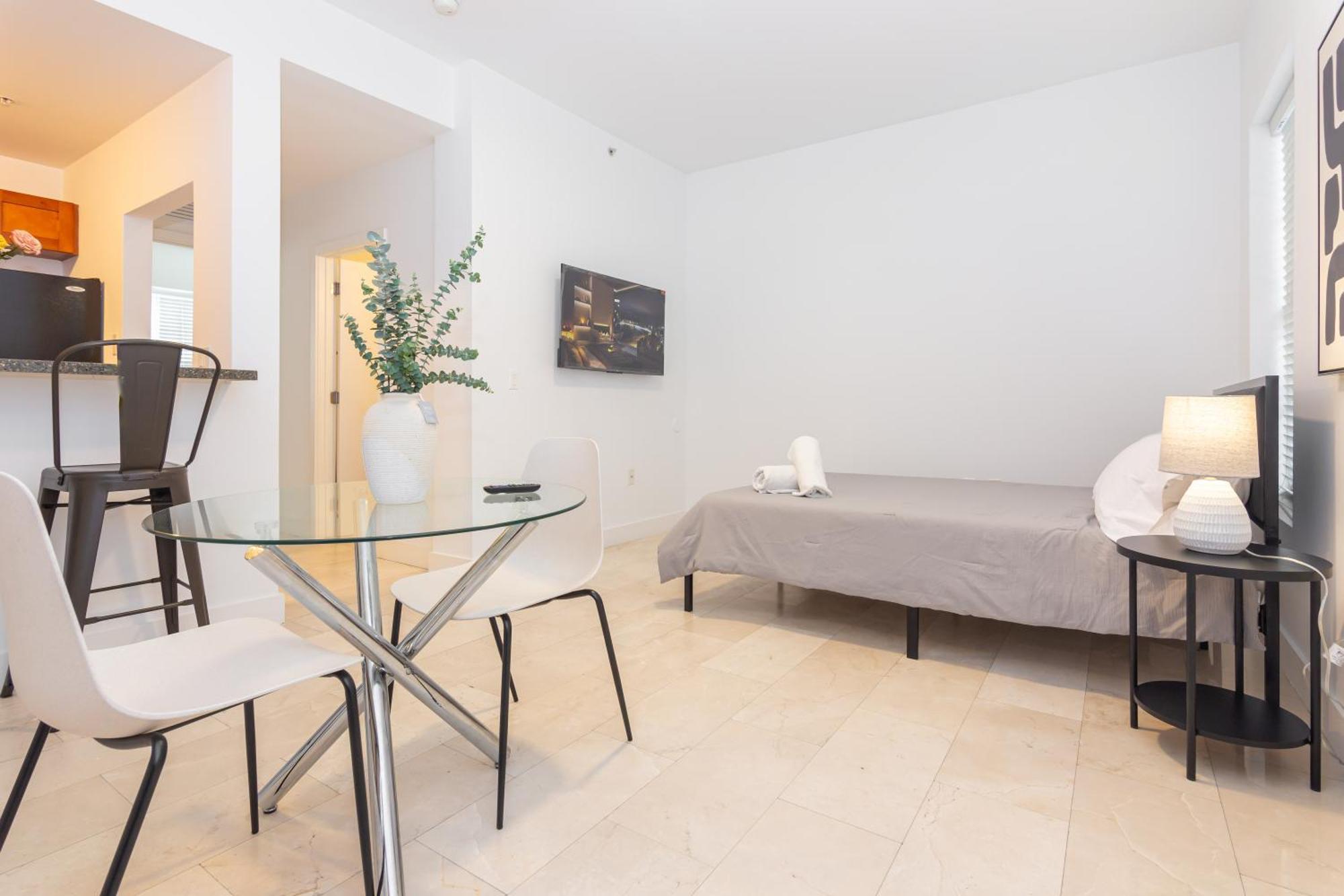 1 Bdrm Apartment - Heart Of Downtown - 5 Min To Wynwood Miami Luaran gambar